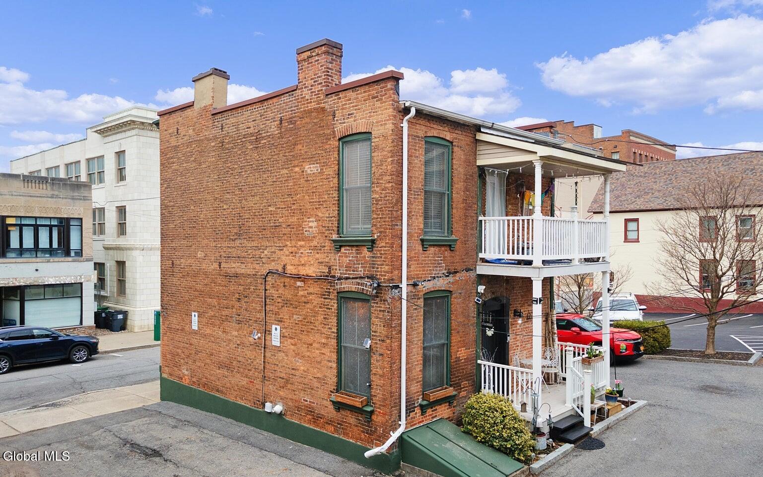 153 Barrett Street Schenectady, NY 12305 - Photo 3 of 8 Back of building