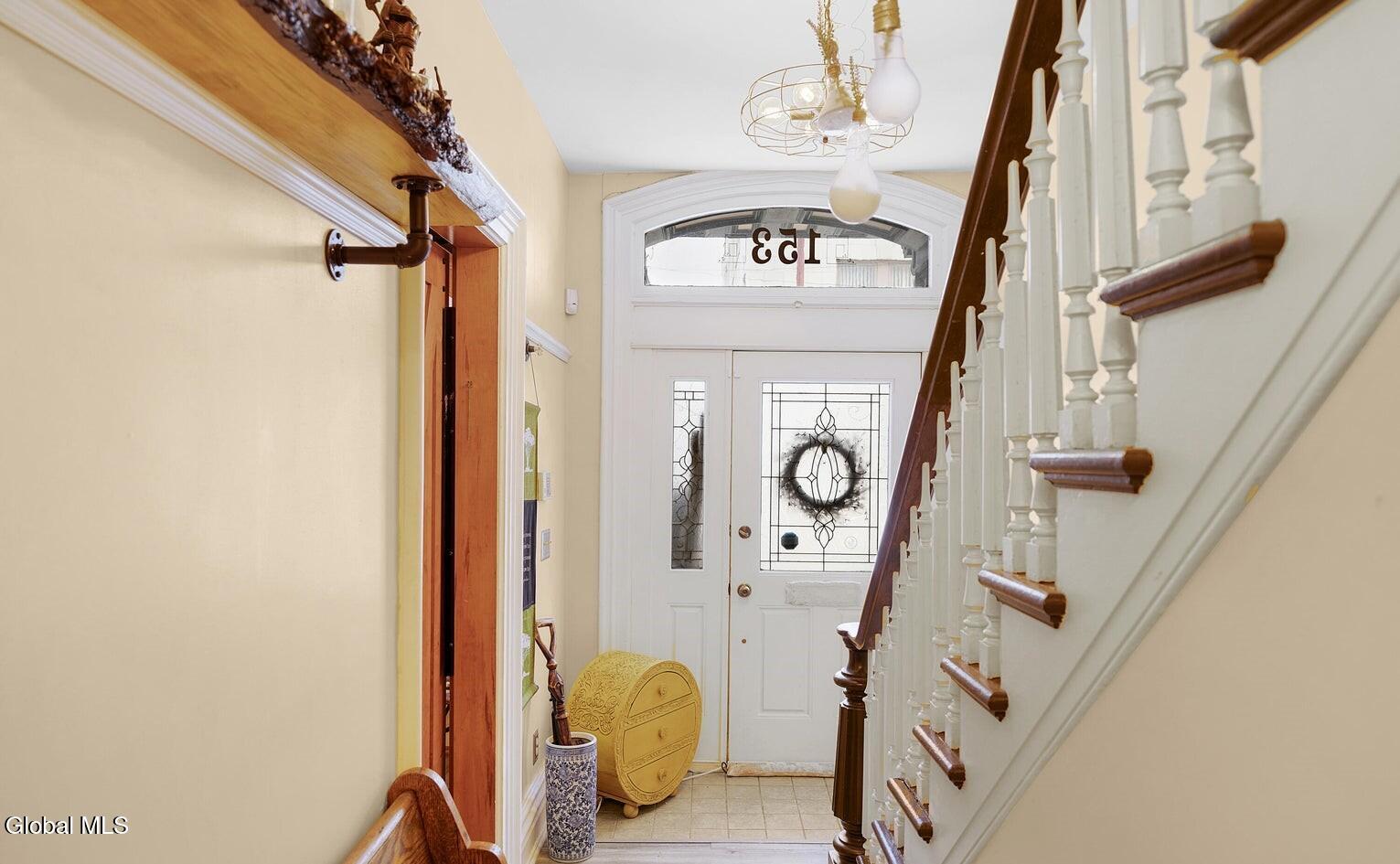 153 Barrett Street Schenectady, NY 12305 - Photo 5 of 8 Foyer