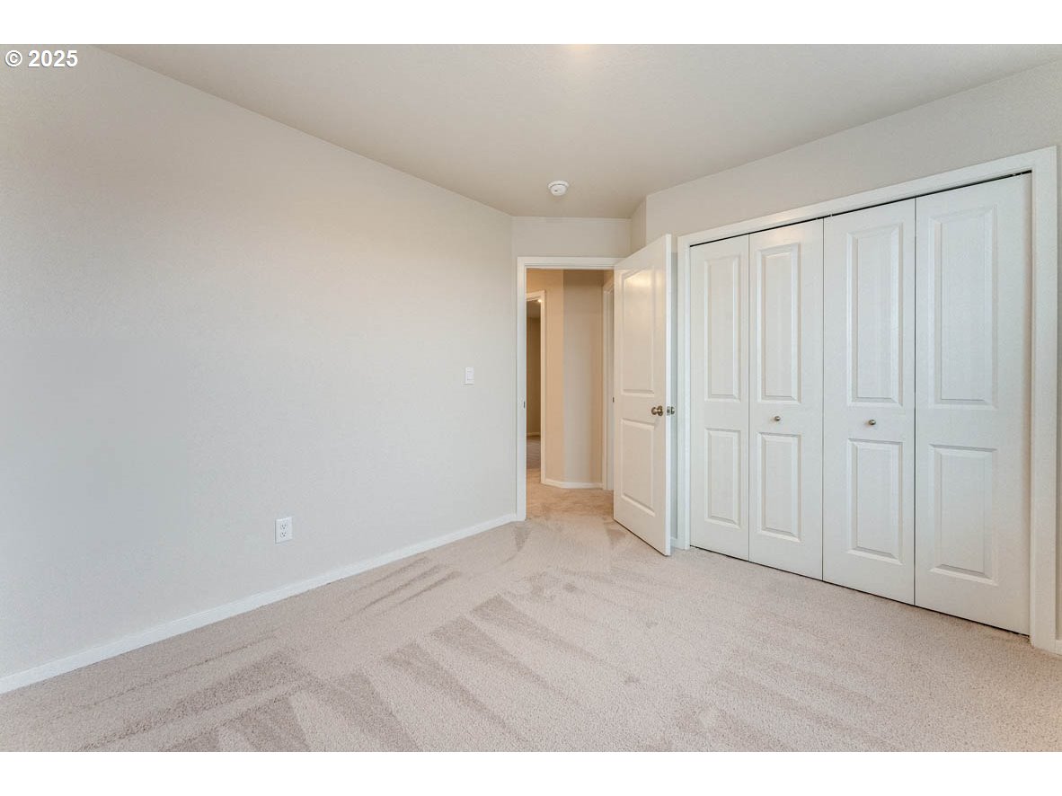 2971 U Street Springfield, OR 97477 - Photo 13 of 29