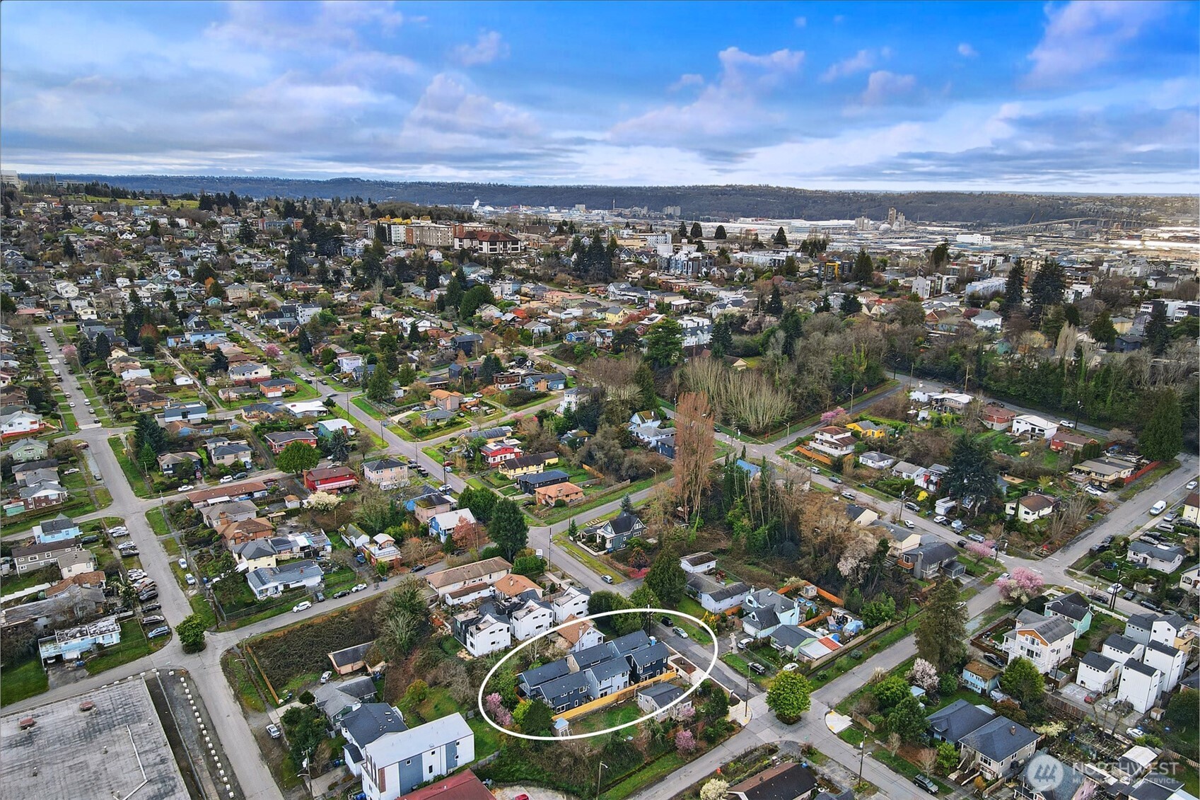 2006 B 19th Avenue South Seattle, WA 98144 - Photo 26 of 32 an aerial view of a city