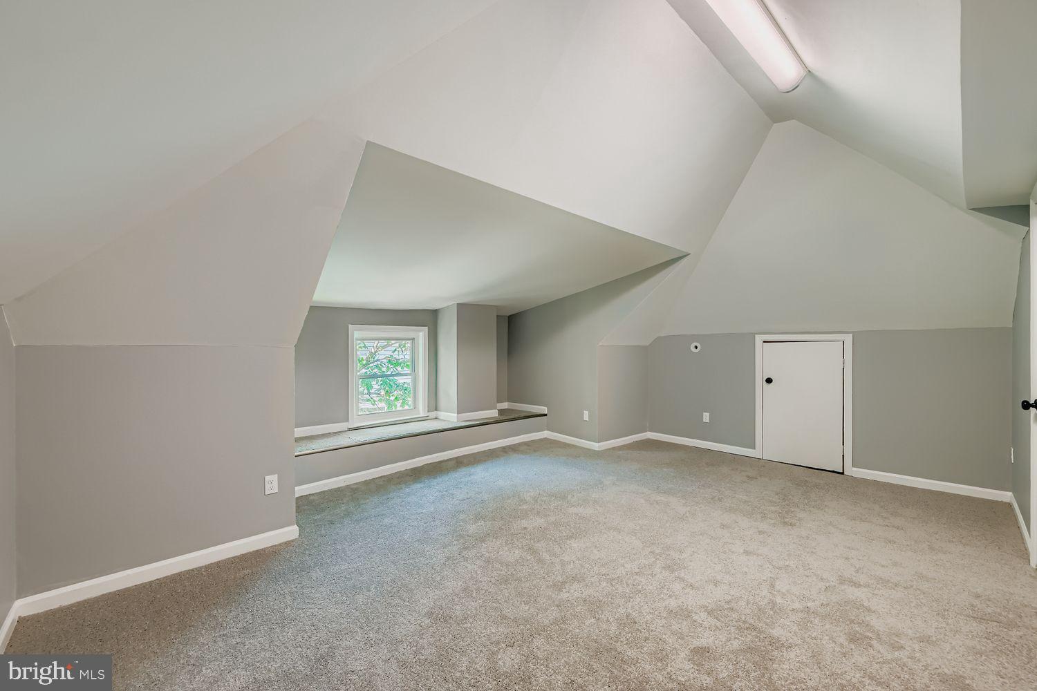 3415 Springdale Avenue Baltimore, MD 21216 - Photo 21 of 33 Private 3rd Level / 5th Bedroom