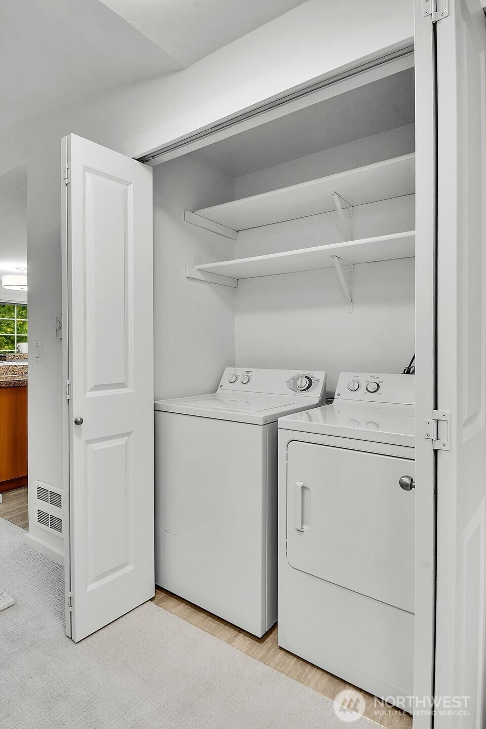 12404 East Gibson Road, Unit B304 Everett, WA 98204 - Photo 15 of 26