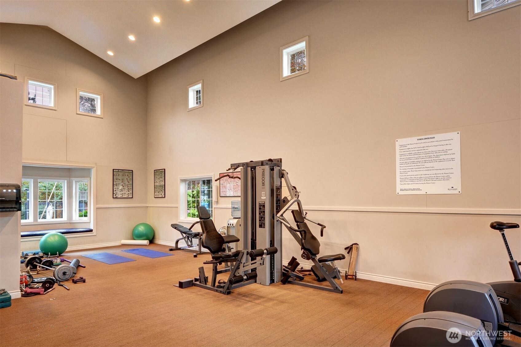 12404 East Gibson Road, Unit B304 Everett, WA 98204 - Photo 21 of 26