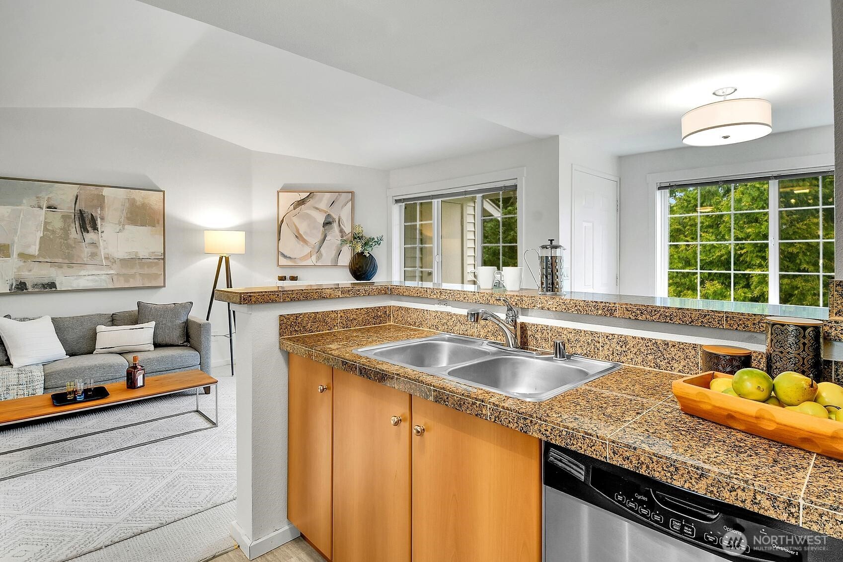 12404 East Gibson Road, Unit B304 Everett, WA 98204 - Photo 9 of 26