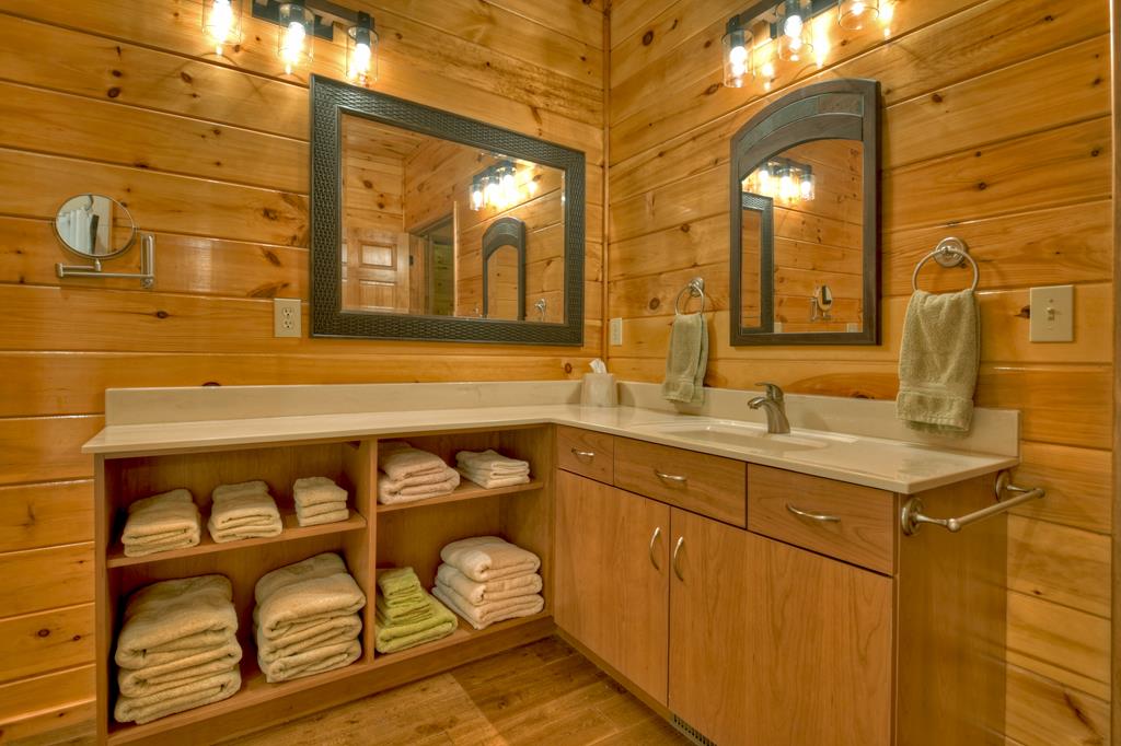 240 Shallow Creek Vista Blue Ridge, GA 30513 - Photo 19 of 71 Gallery Image 19