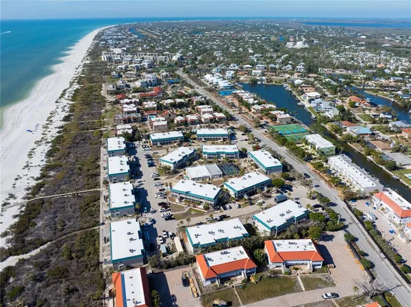 $469,003 | 827 East Gulf Drive, Unit K2, Sanibel, FL 33957