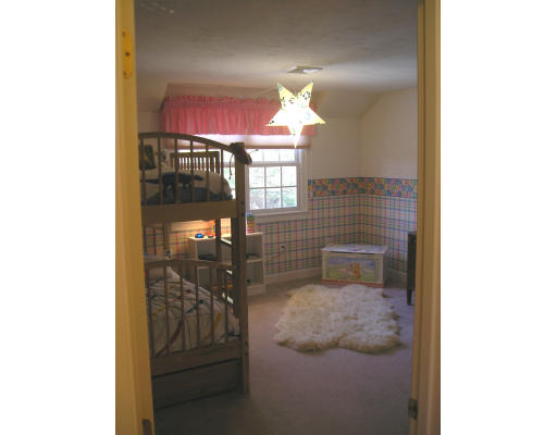 10 Sunset Road Needham, MA 02494 - Photo 10 of 15 Gallery Image 10