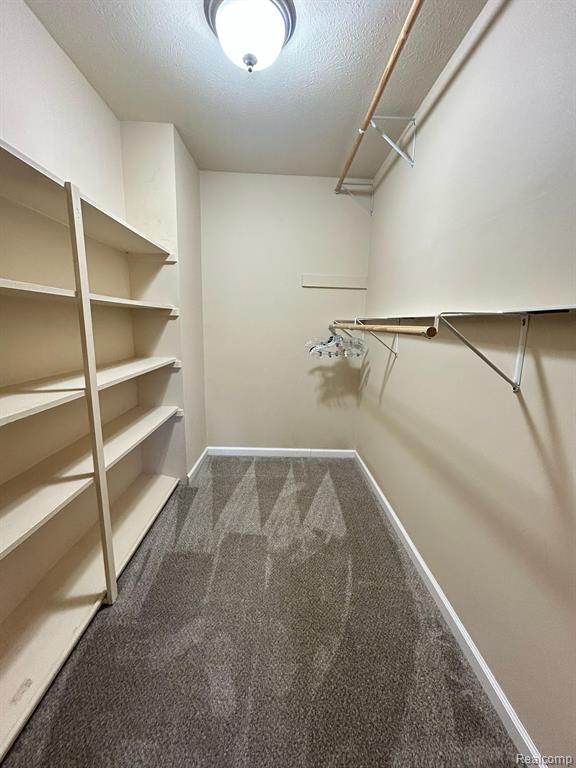 2377 Walton Boulevard, Unit 10 Rochester Hills, MI 48309 - Photo 13 of 15