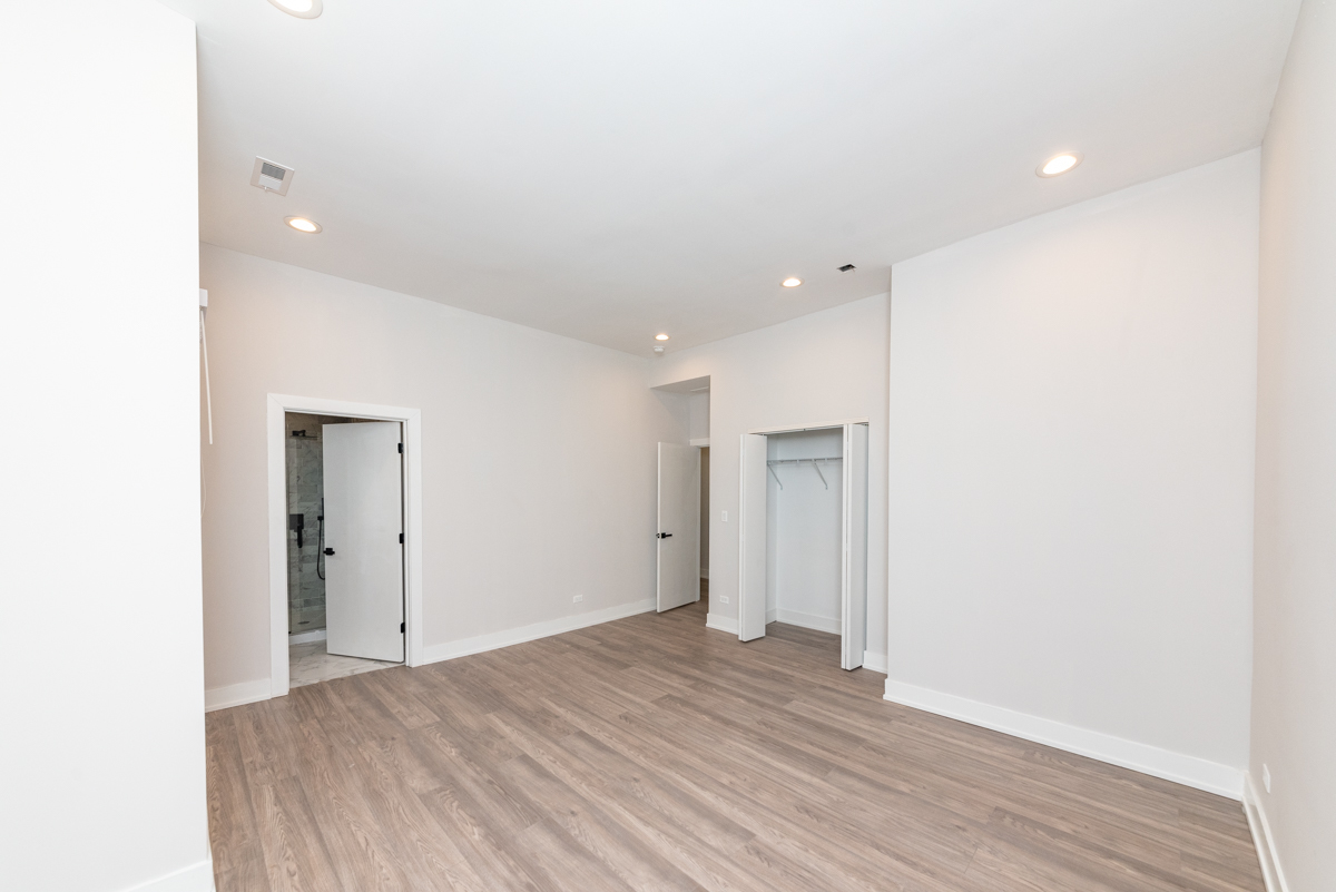 1907 South Racine Avenue, Unit 2F Chicago, IL 60608 - Photo 6 of 14