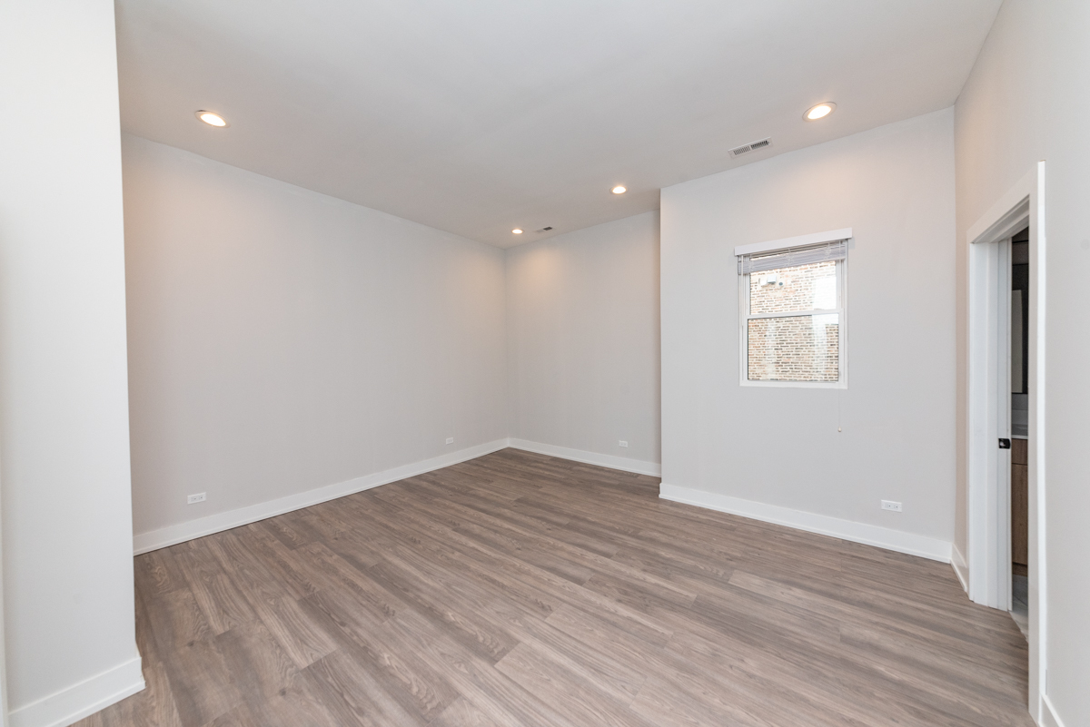 1907 South Racine Avenue, Unit 2F Chicago, IL 60608 - Photo 9 of 14