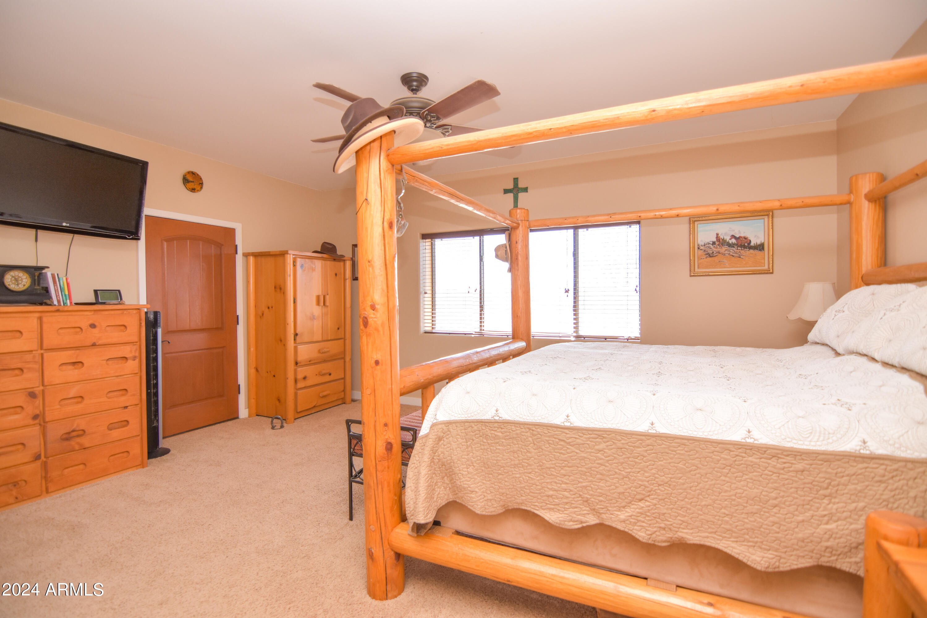 6951 Musgrove Road Skull Valley, AZ 86338 - Photo 12 of 52 Owners Suite