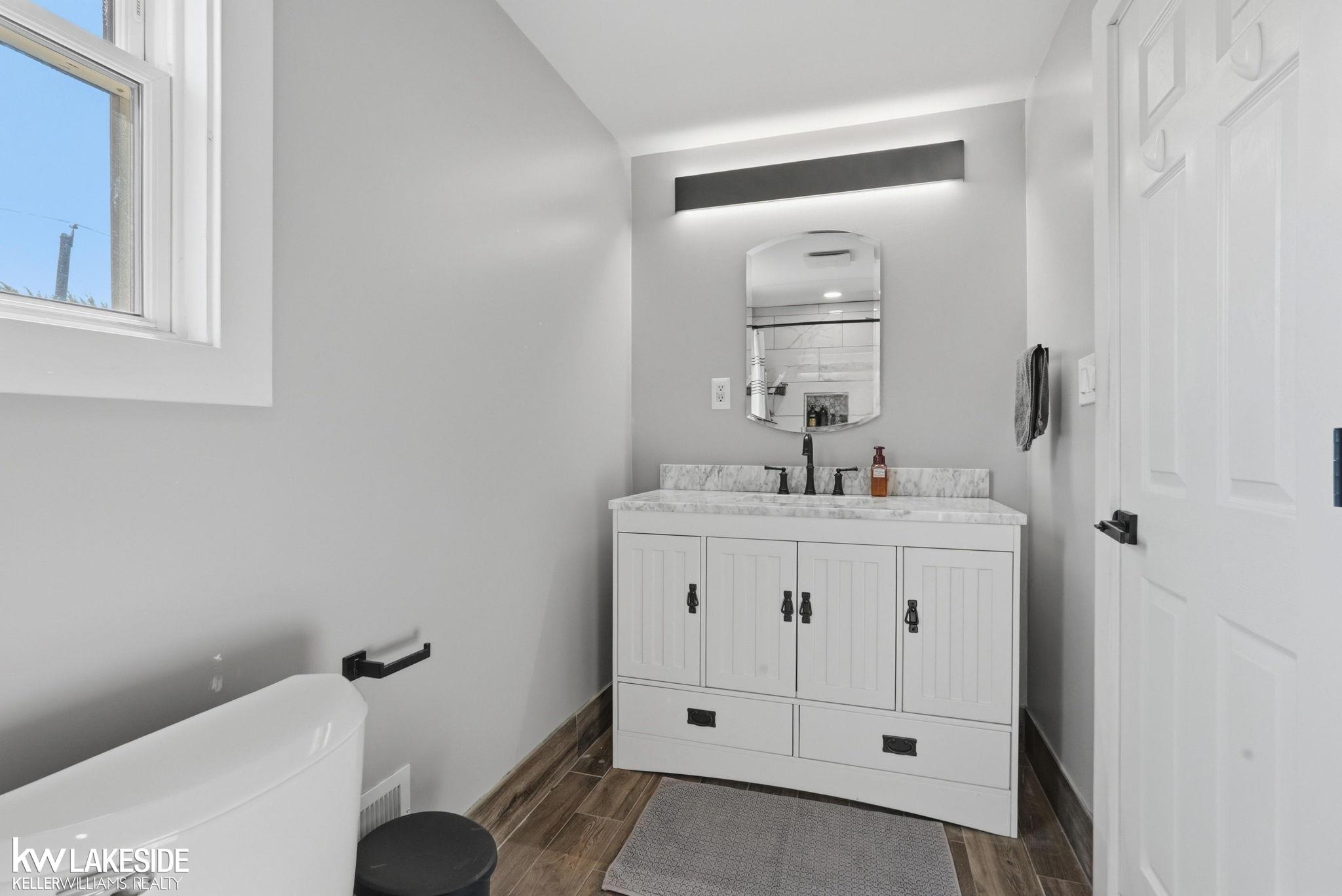 40916 Pickett Ridge Road Sterling Heights, MI 48313 - Photo 17 of 34 Gallery Image 17