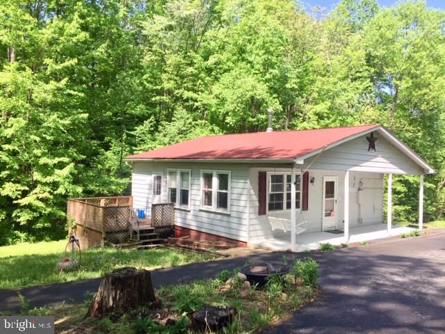 332 Sinking Spring Lane Gore, VA 22637 - Photo 27 of 37 Gallery Image 27