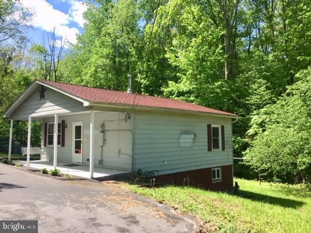 332 Sinking Spring Lane Gore, VA 22637 - Photo 29 of 37 Gallery Image 29