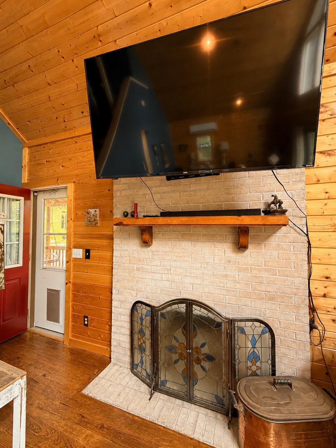 65 Cubbley Road Hot Springs, VA 24445 - Photo 16 of 73 IMG_D7B15DD7-156C-42B9-9D86-70CA052A5371