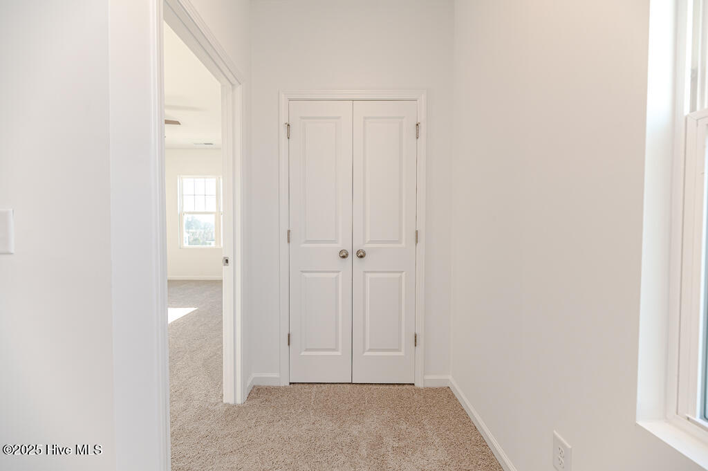 808 Cold Creek Road Aberdeen, NC 28315 - Photo 13 of 37 Similar model for Demonstration purposes only. Design selections and finishes may vary.