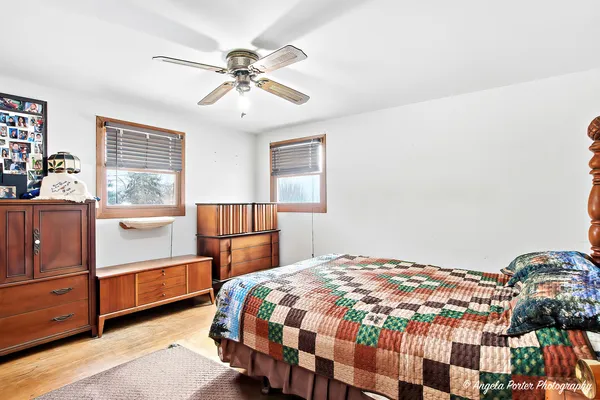 $329,900 | 8 East Rollins Road, Round Lake Beach, IL 60073