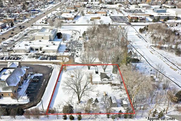 $329,900 | 8 East Rollins Road, Round Lake Beach, IL 60073