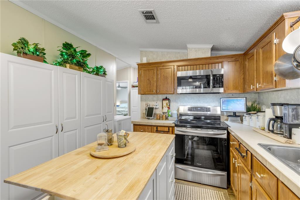 2201 South Ridgewood Avenue, Unit 28 Edgewater, FL 32141 - Photo 13 of 53