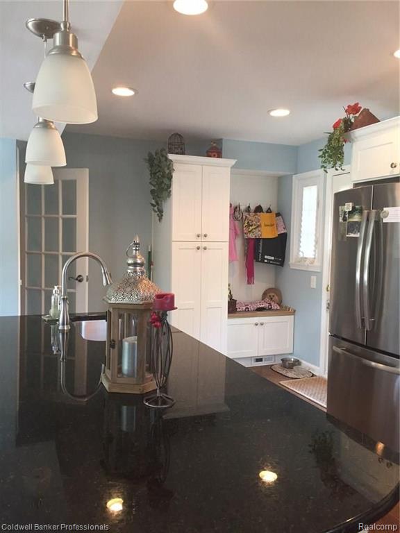 1905 Graefield Road Birmingham, MI 48009 - Photo 12 of 20