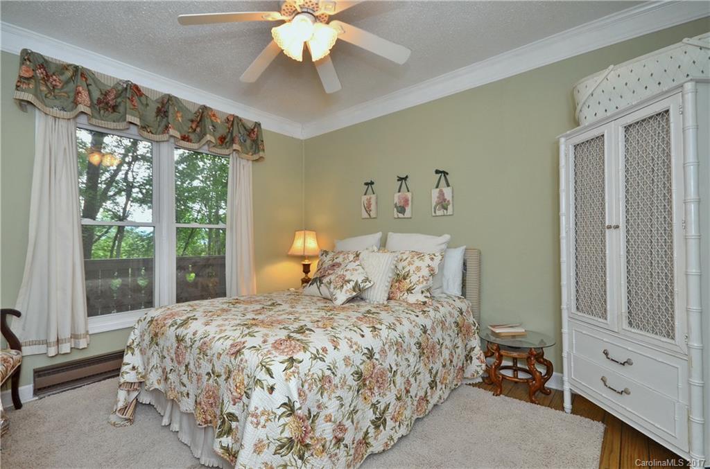114 Wells Road Waynesville, NC 28785 - Photo 17 of 24