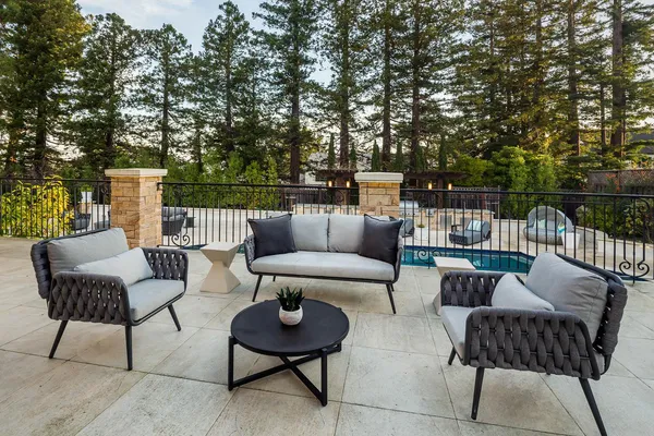 $11,265,000 | 2950 Churchill Drive, Hillsborough, CA 94010