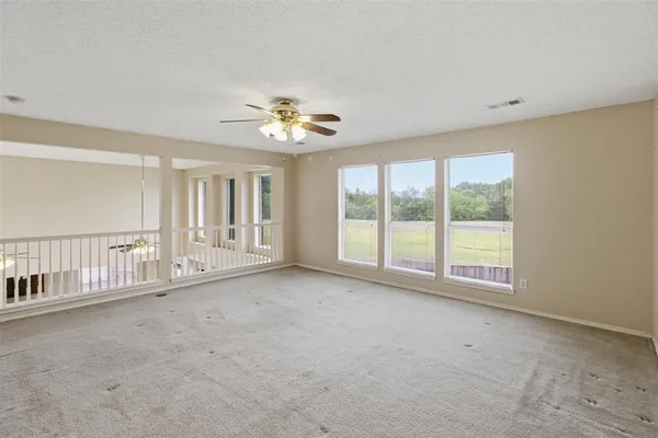 $355,000 | 531 Pecan Leaf Drive, Lancaster, TX 75146