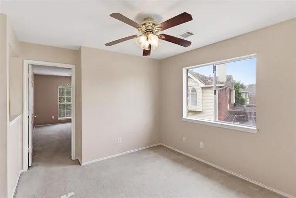 $355,000 | 531 Pecan Leaf Drive, Lancaster, TX 75146