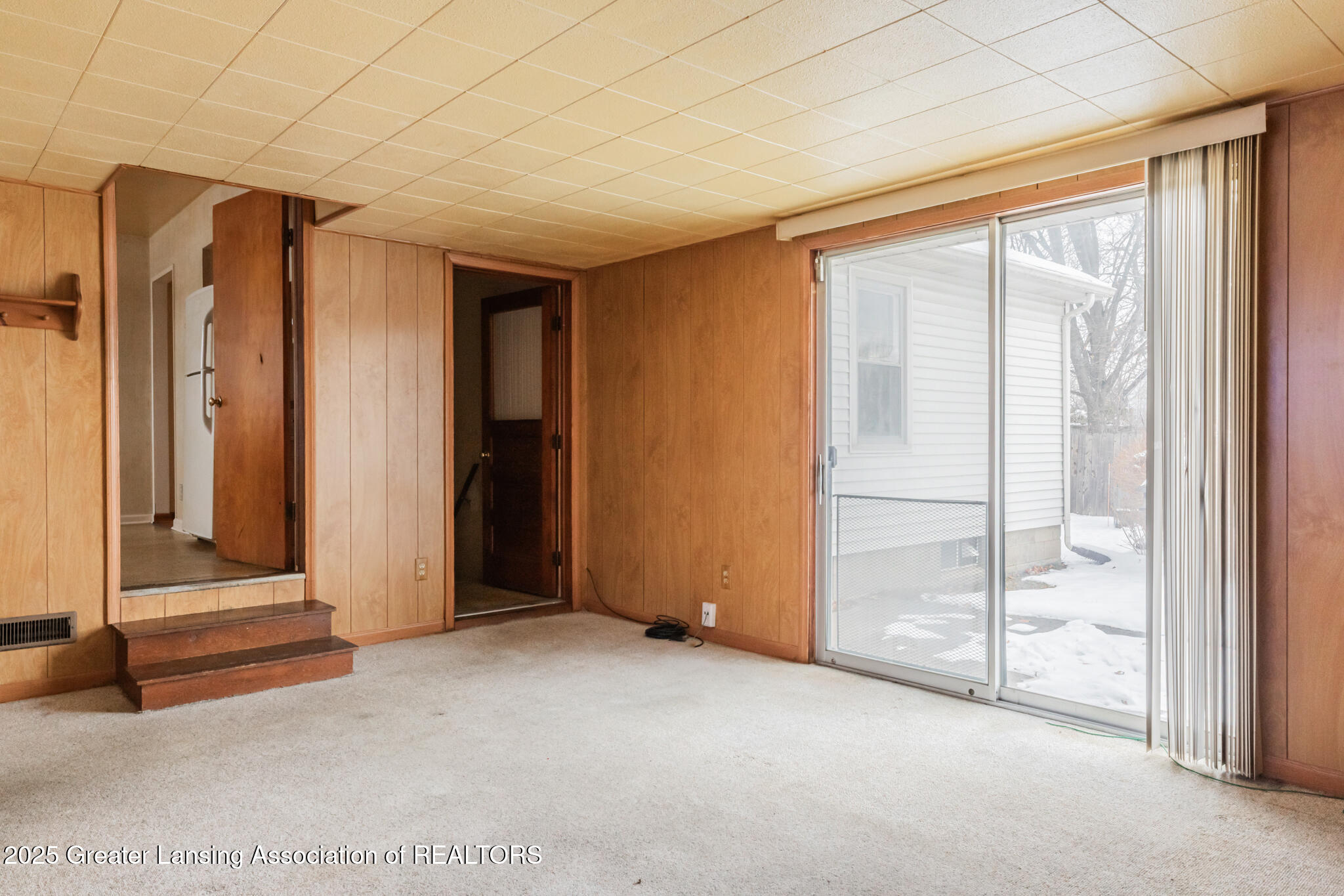 1544 Haslett Road East Lansing, MI 48823 - Photo 10 of 34 1544Haslett08