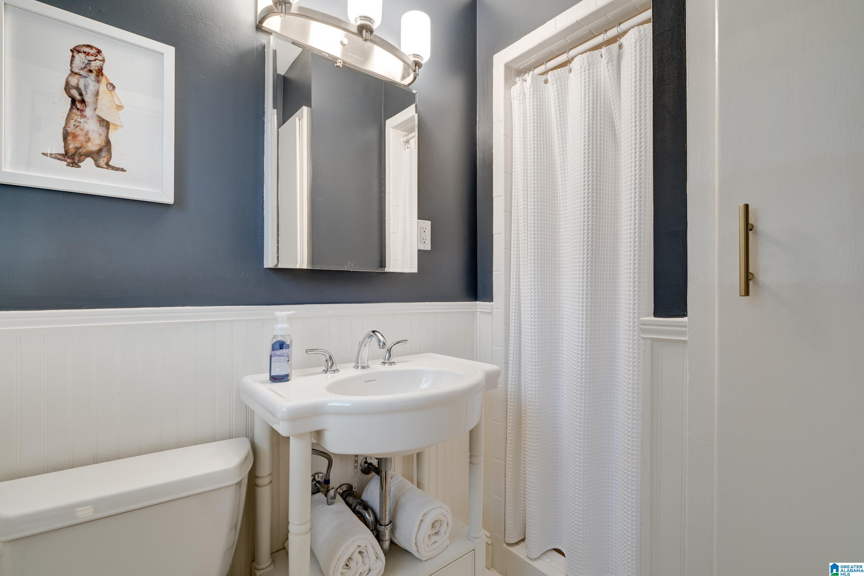 1810 Kensington Road Birmingham, AL 35209 - Photo 44 of 49