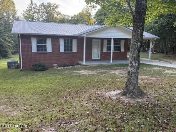 $205,500 | 3561 Grave Hill Road, Oneida, TN 37841