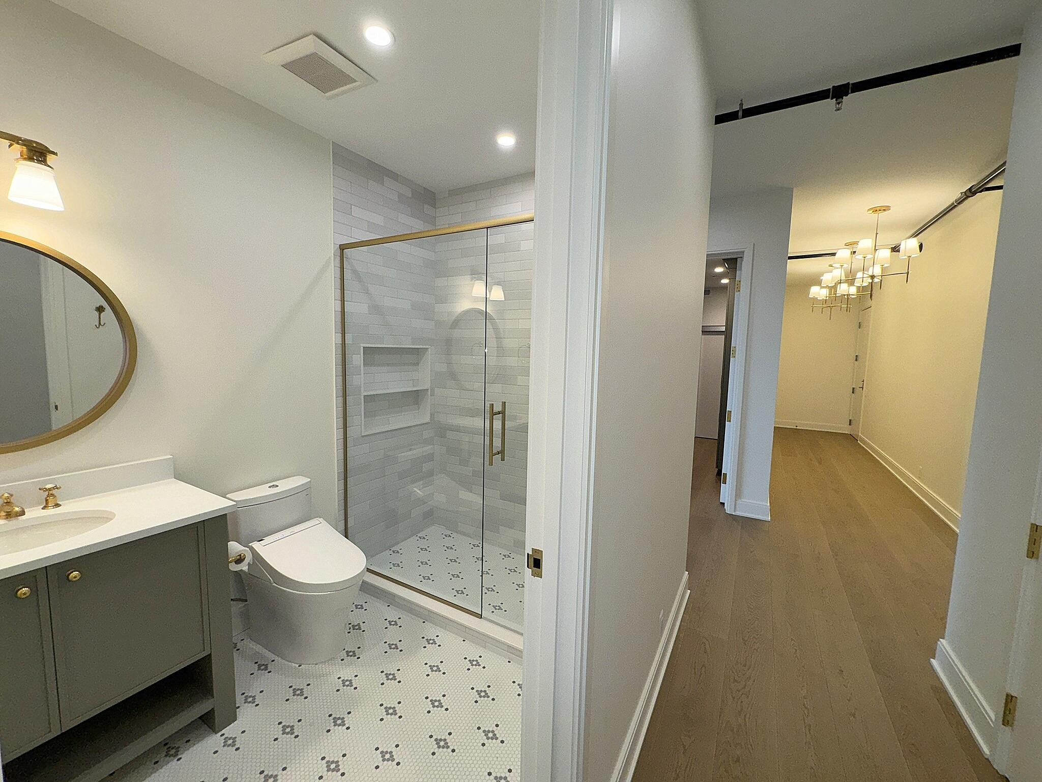 2051 Villa Road, Unit 302 Birmingham, MI 48009 - Photo 17 of 27 Full Bath Ensuite to 2nd Bedroom