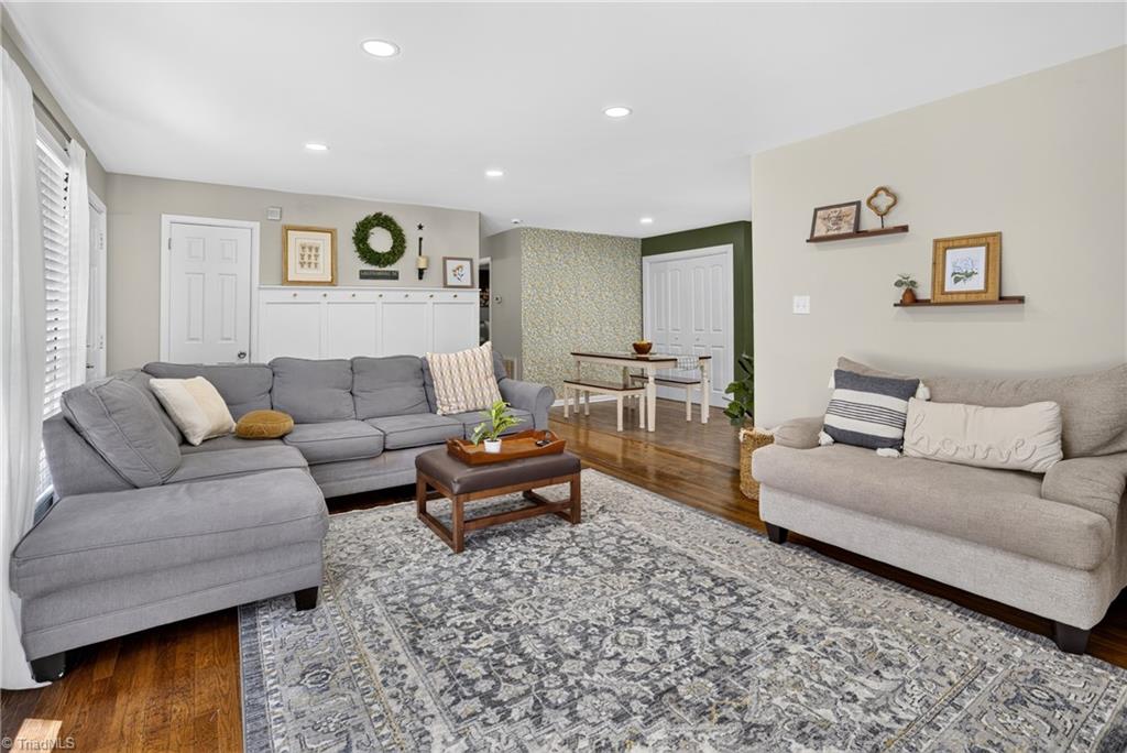 4316 Halifax Road Greensboro, NC 27407 - Photo 11 of 45