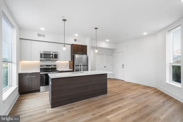 $1,500 | 4324 Lancaster Avenue, Unit 100, Philadelphia, PA 19104