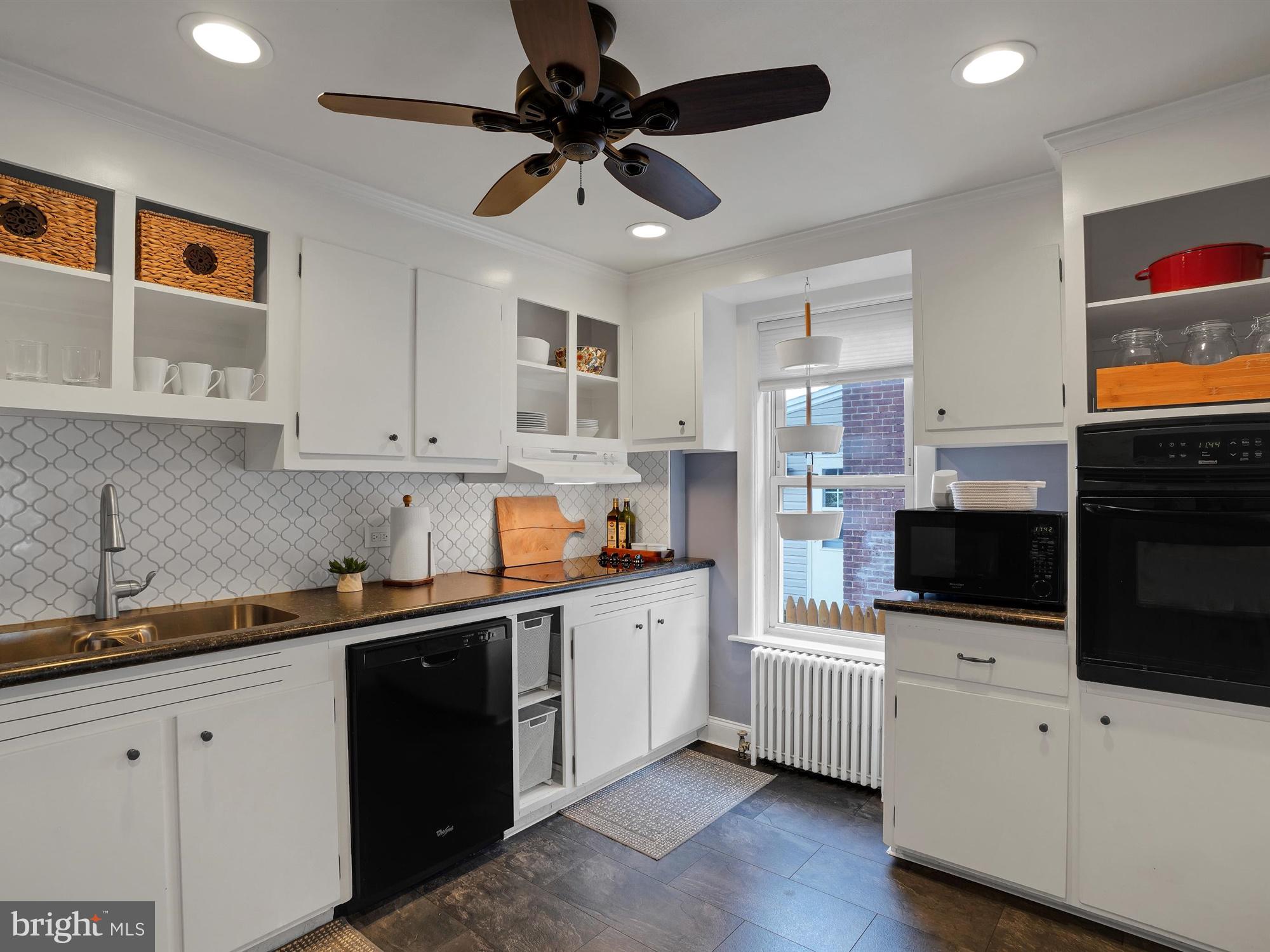 313 Nutt Road Phoenixville, PA 19460 - Photo 8 of 27 Kitchen