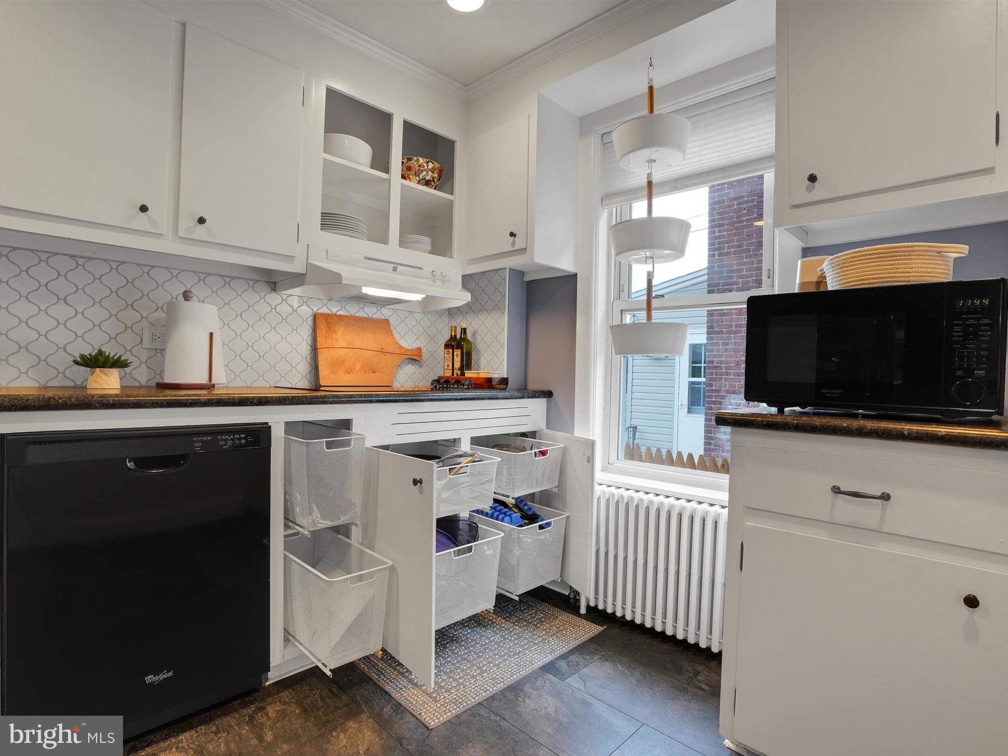 313 Nutt Road Phoenixville, PA 19460 - Photo 9 of 27 V2