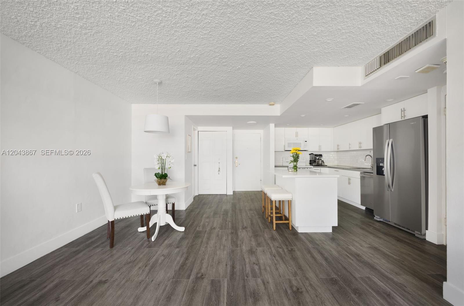 150 Southeast 25th Road, Unit 2J Miami, FL 33129 - Photo 4 of 15