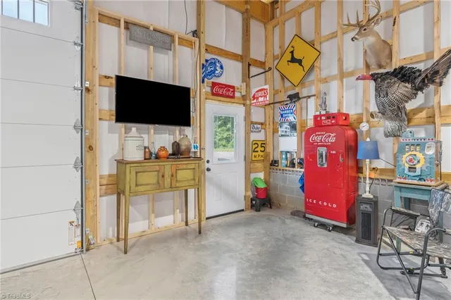 $995,000 | 100 Wilchester Lane, Kernersville, NC 27284