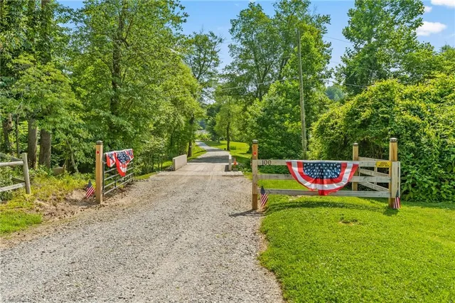 $995,000 | 100 Wilchester Lane, Kernersville, NC 27284