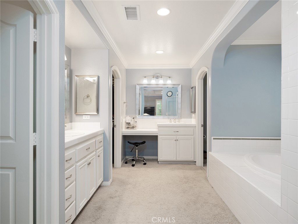 25701 Chestnut Way Stevenson Ranch, CA 91381 - Photo 45 of 63