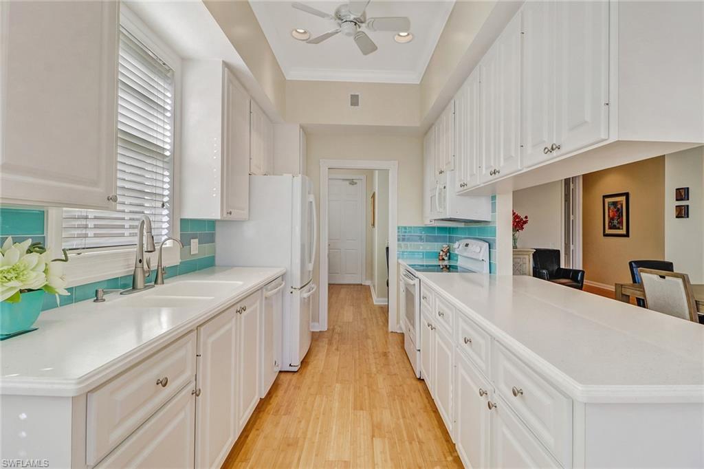4664 Rio Poco Court Naples, FL 34109 - Photo 6 of 25 Gallery Image 6