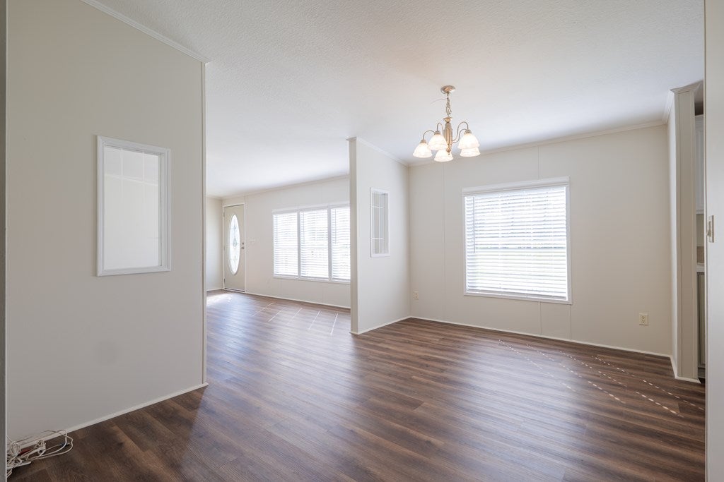 4289 Johnson Road South Valdosta, GA 31601 - Photo 9 of 45 Gallery Image 9