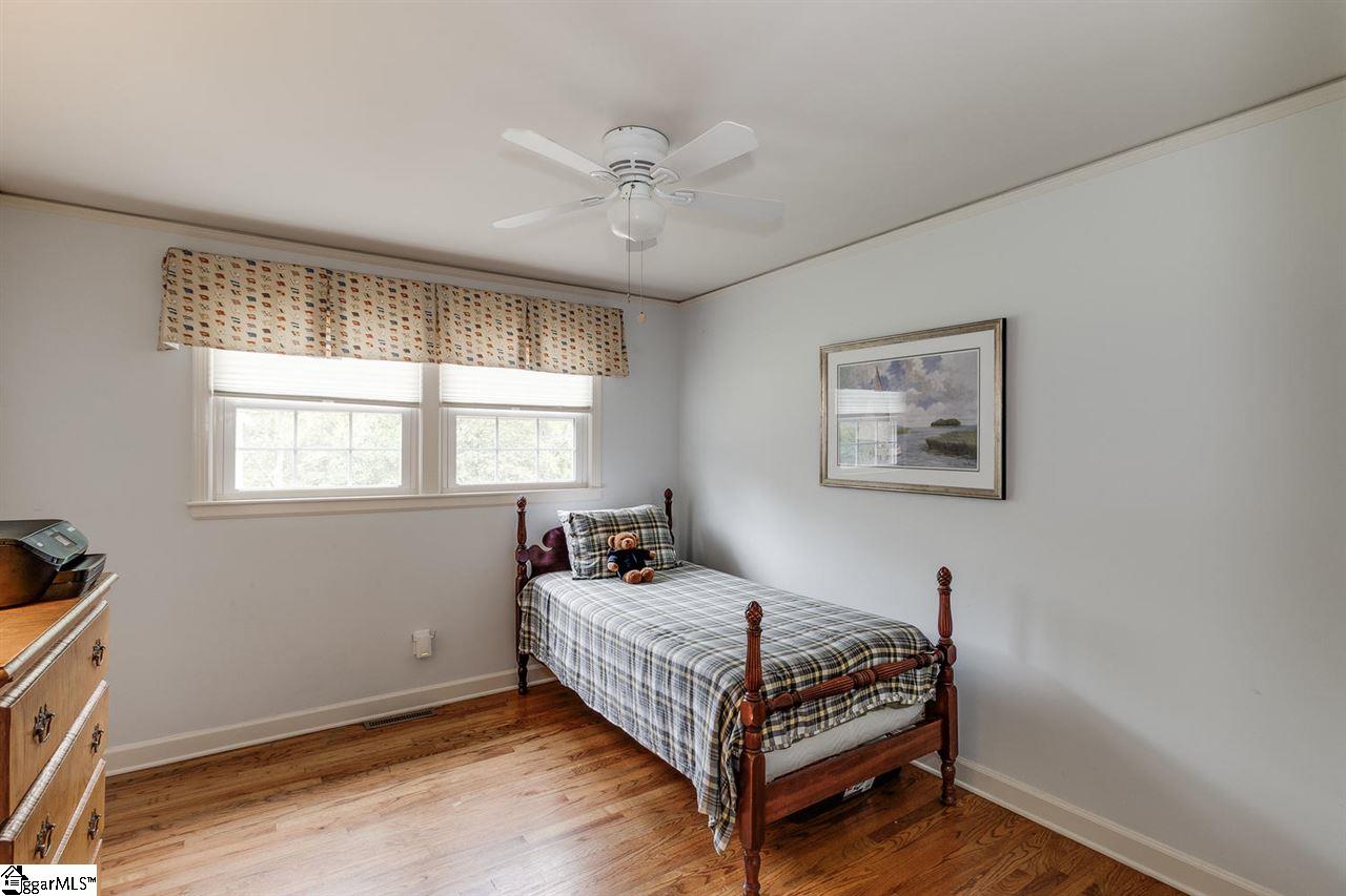 737 Parkins Mill Road Greenville, SC 29607 - Photo 16 of 36
