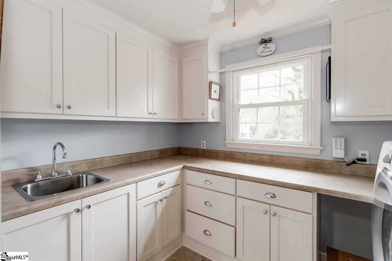 737 Parkins Mill Road Greenville, SC 29607 - Photo 20 of 36