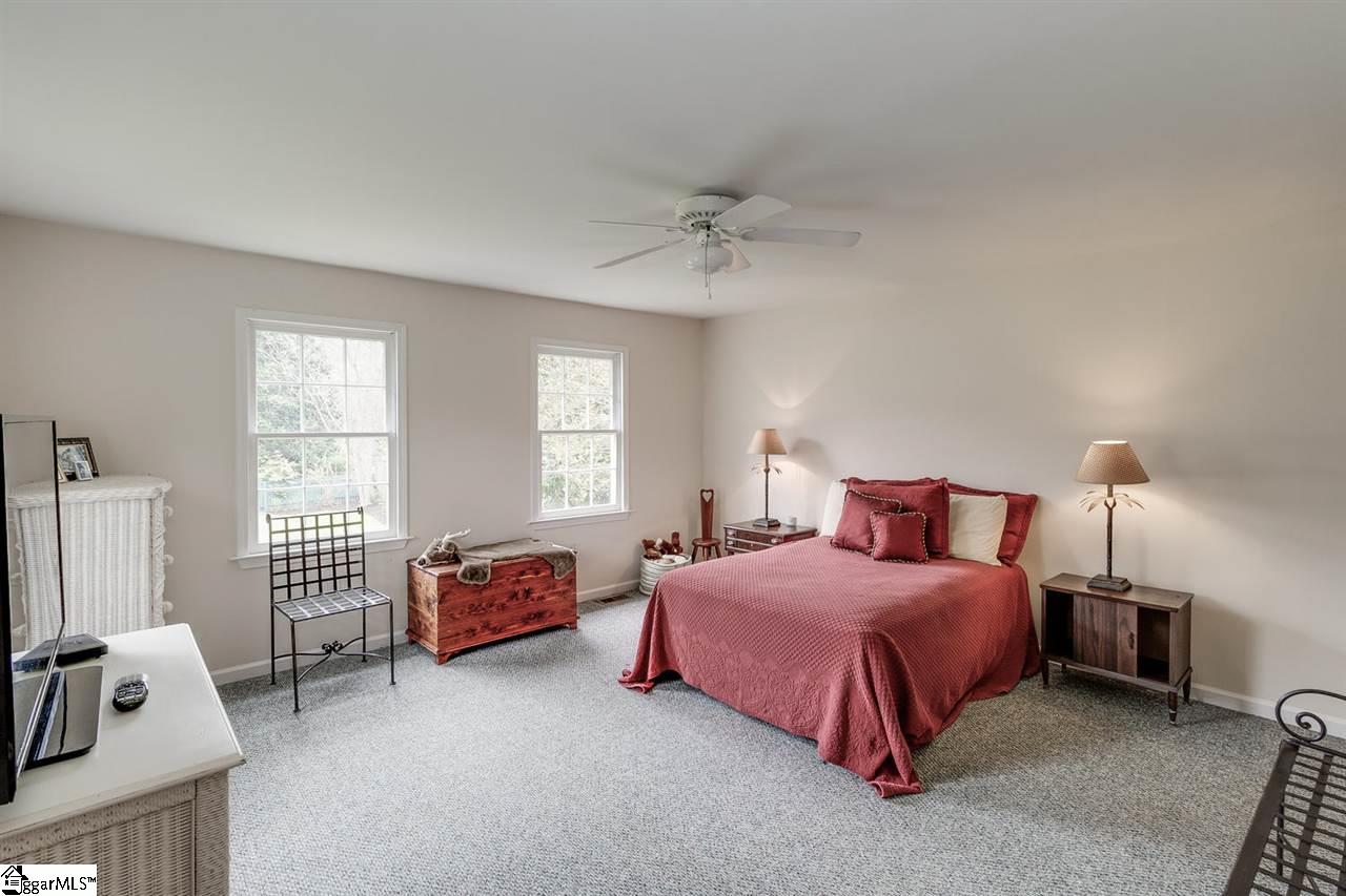737 Parkins Mill Road Greenville, SC 29607 - Photo 32 of 36