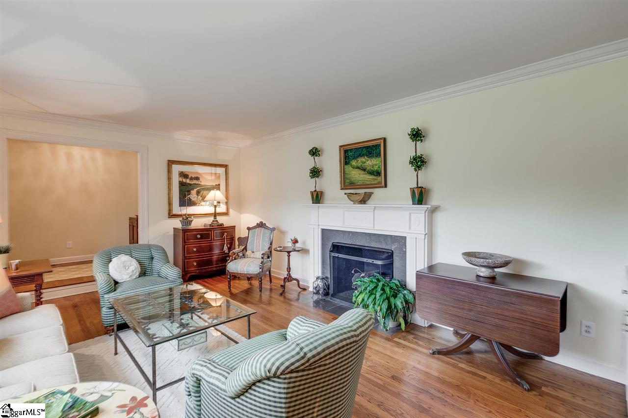 737 Parkins Mill Road Greenville, SC 29607 - Photo 5 of 36
