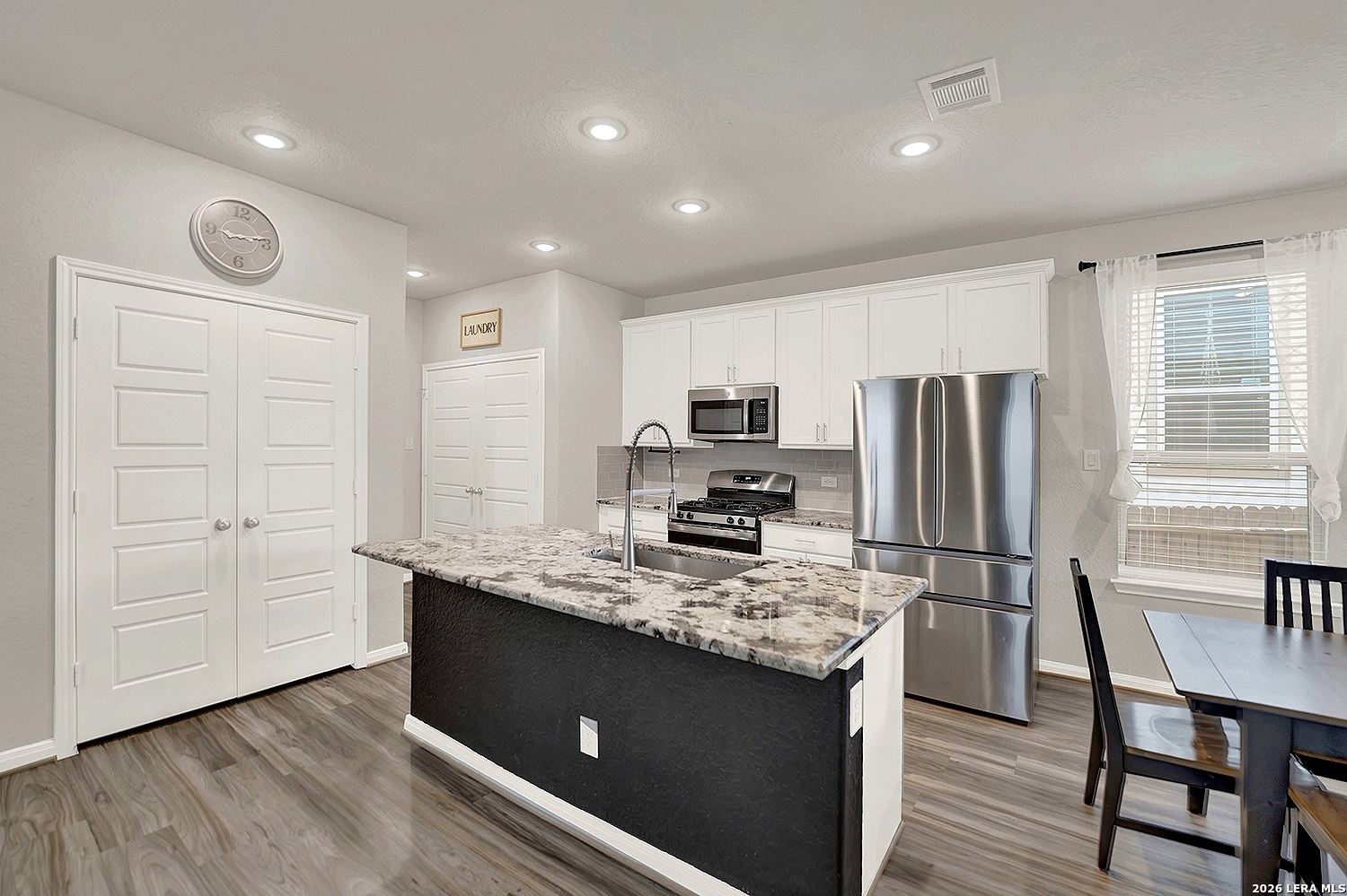 5119 Boiling Springs Converse, TX 78109 - Photo 11 of 34