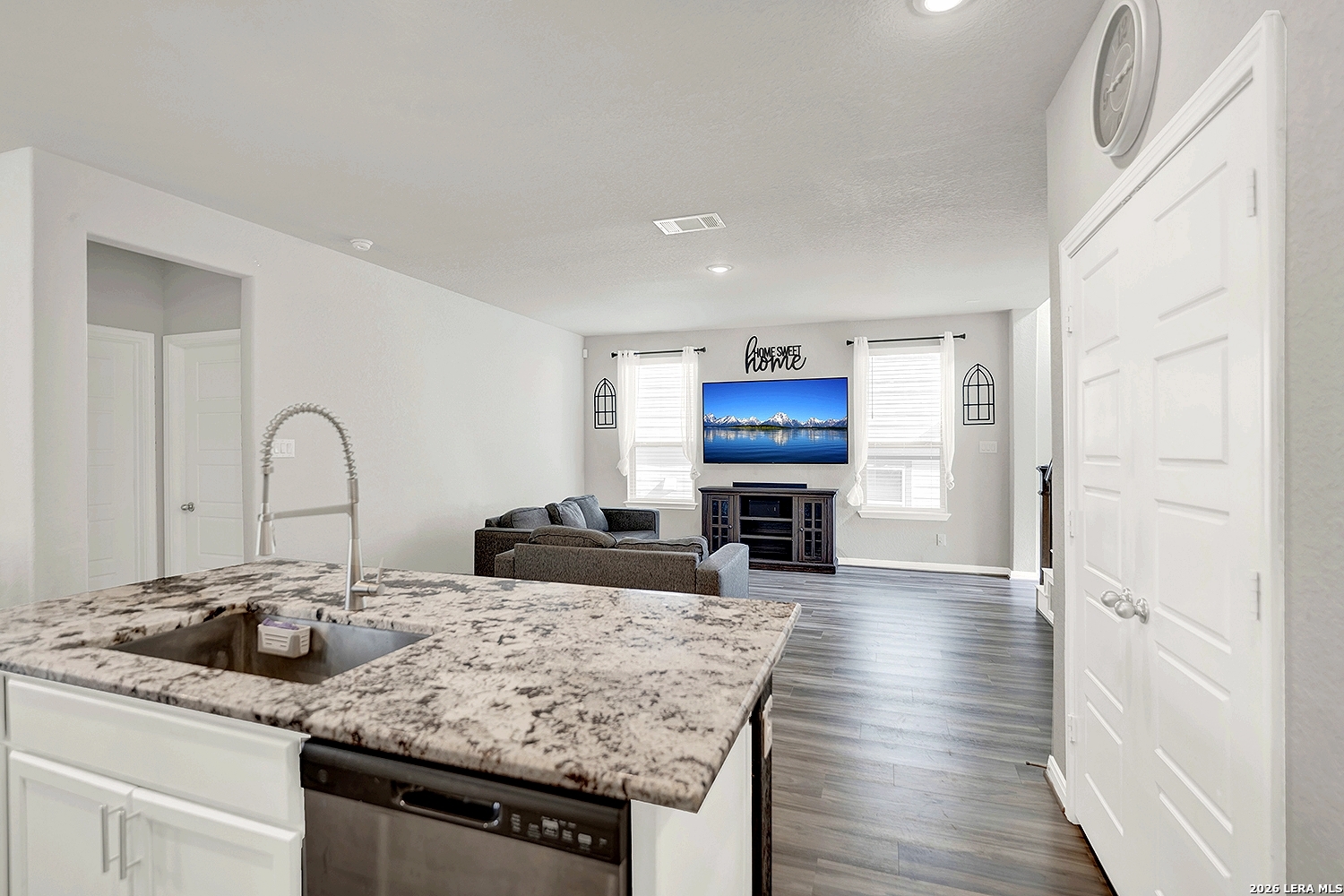 5119 Boiling Springs Converse, TX 78109 - Photo 14 of 34