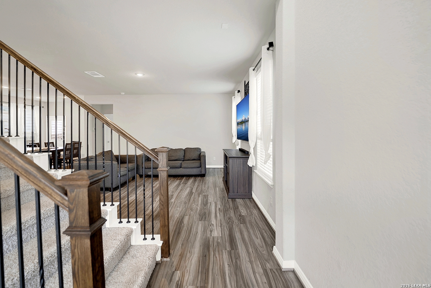 5119 Boiling Springs Converse, TX 78109 - Photo 5 of 34