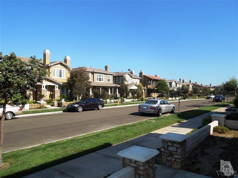 1353 Caspian Way Oxnard, CA 93035 - Photo 2 of 18 Additional Photo
